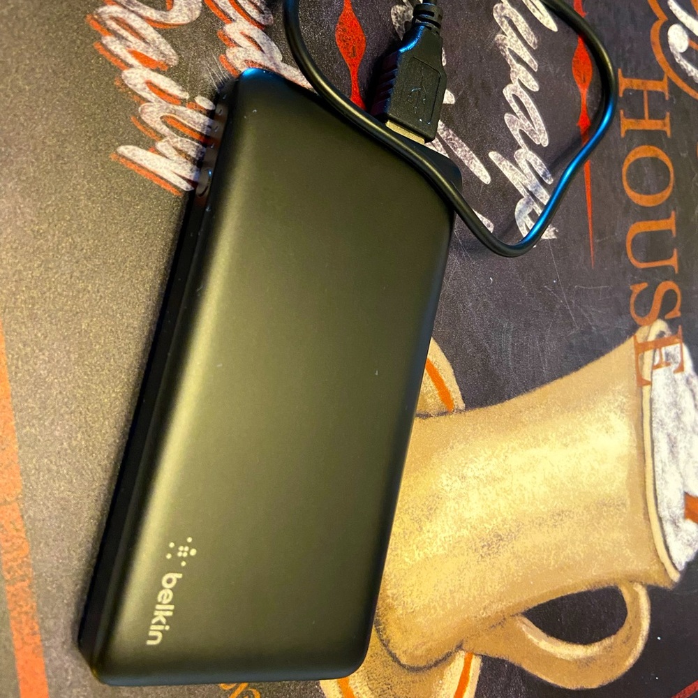 belkin cellphone charger 📱